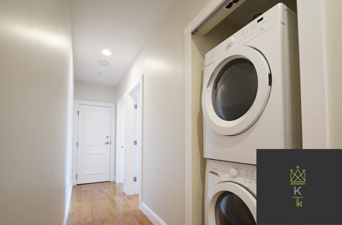 54 Kent St, Brookline Village