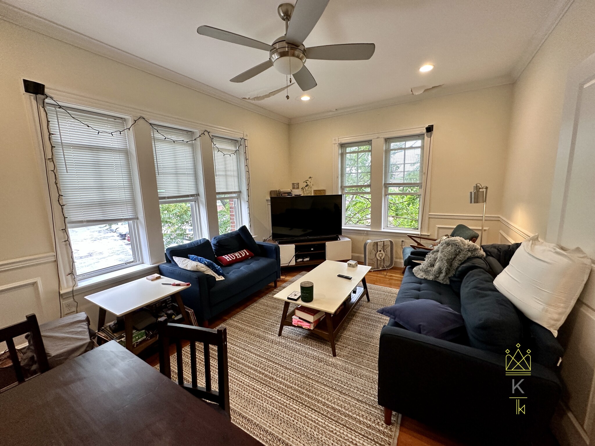 15 Glenville Ave, Allston