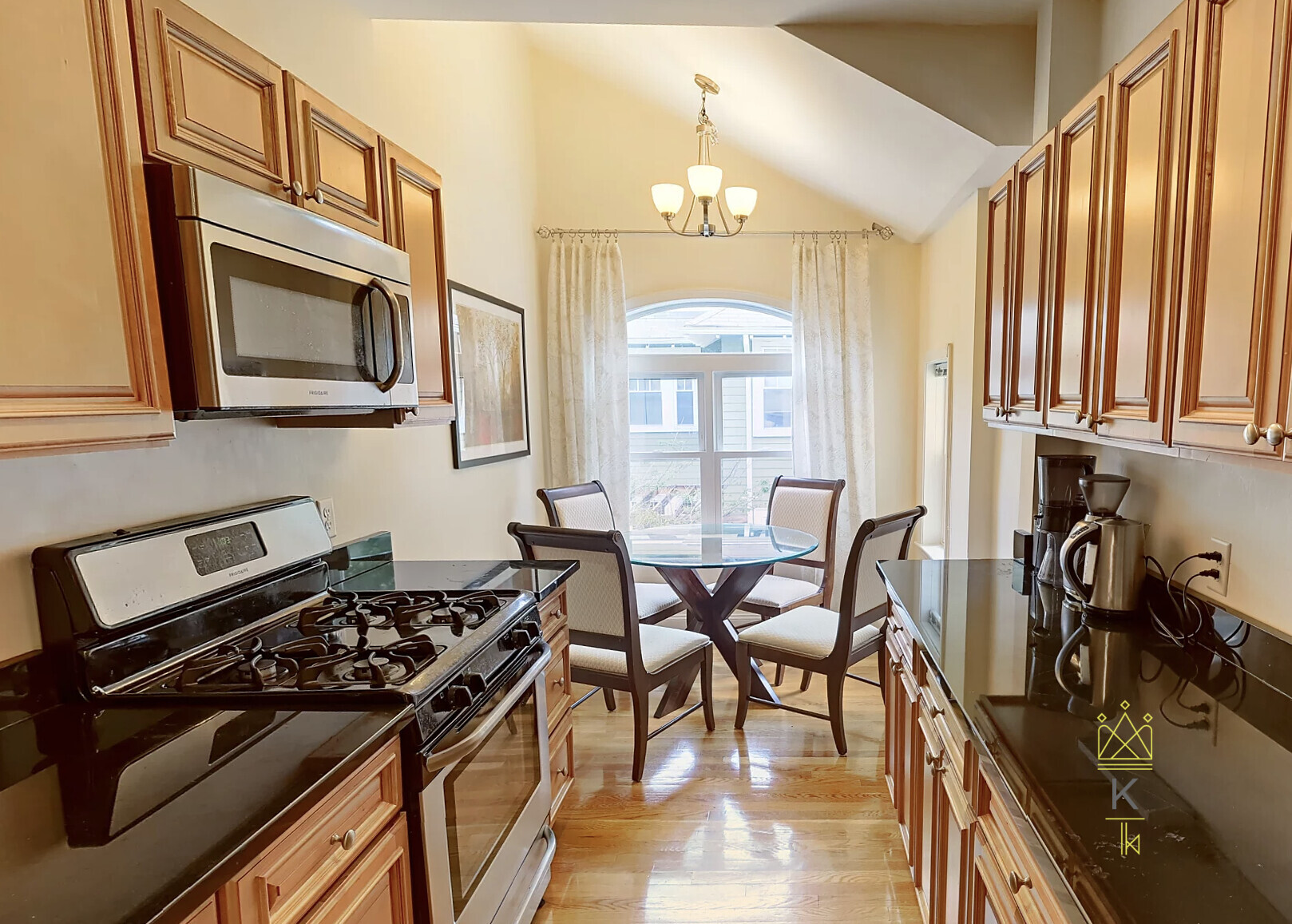 172 Fuller St, Coolidge Corner