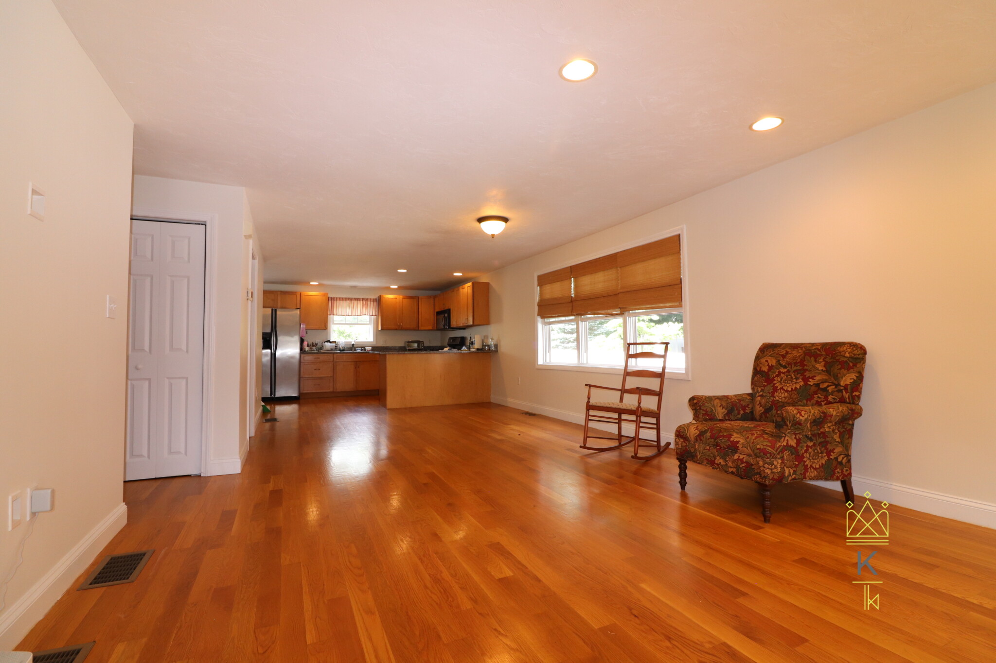 14 Ashland St, Medford