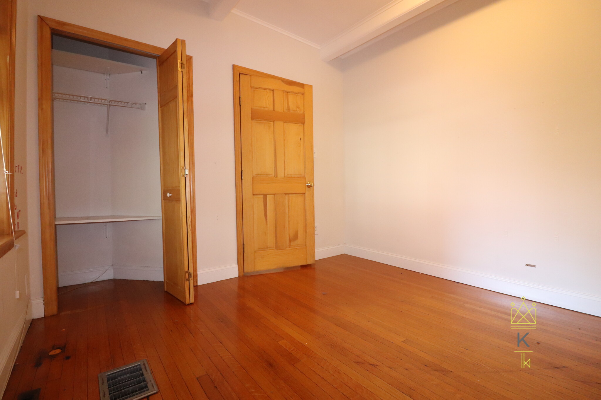 111 Longwood Ave, Longwood