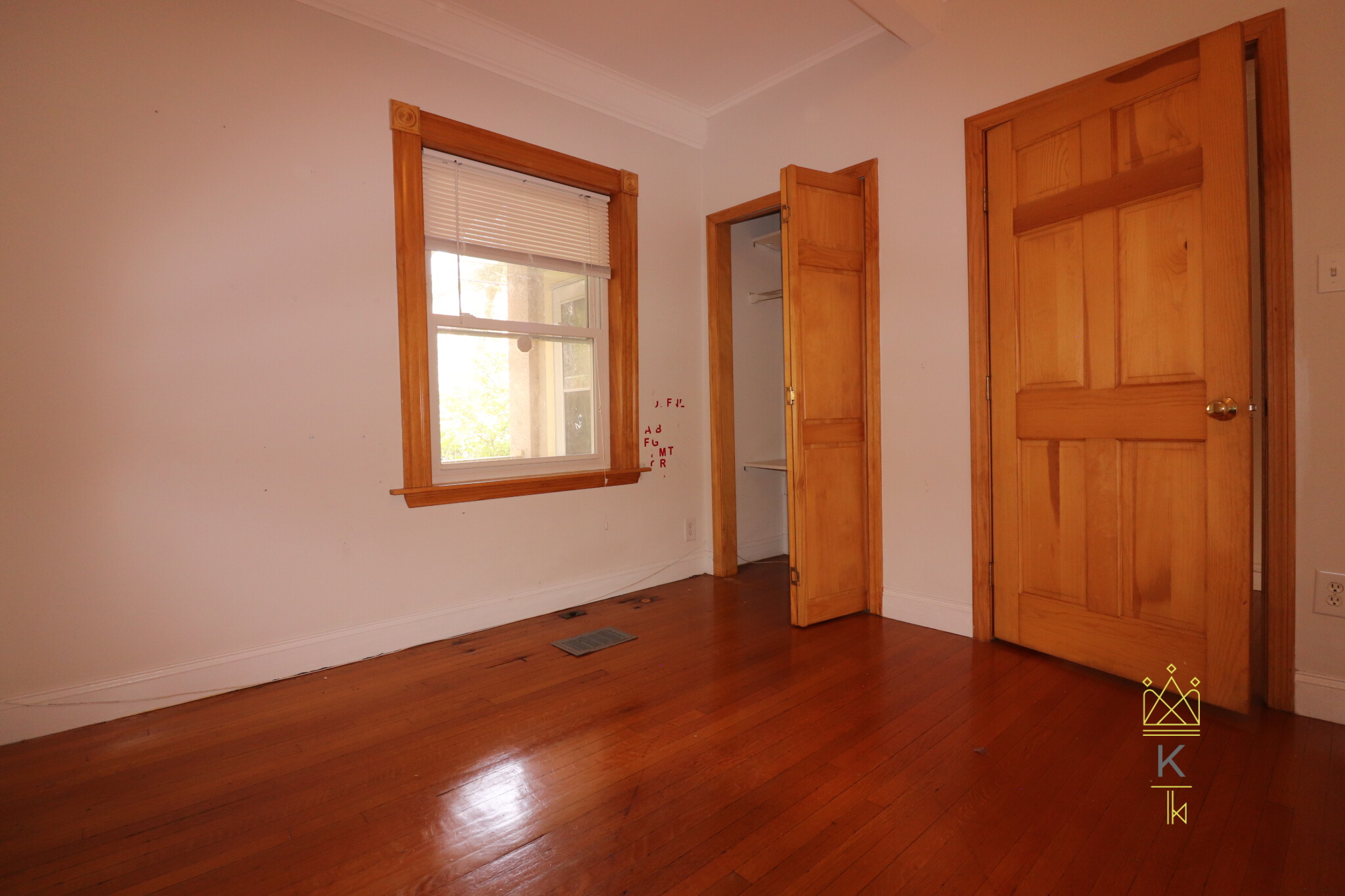 111 Longwood Ave, Longwood