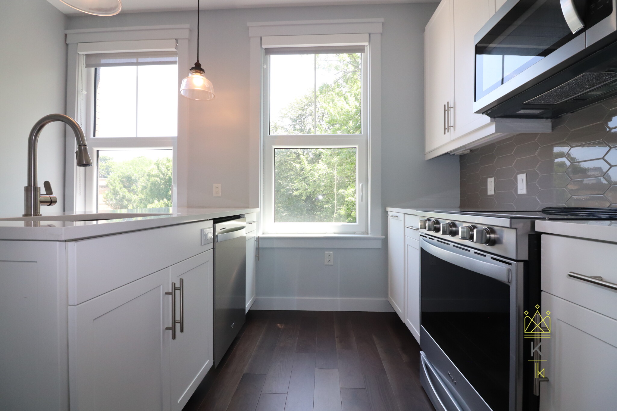 136 Babcock St, Coolidge Corner