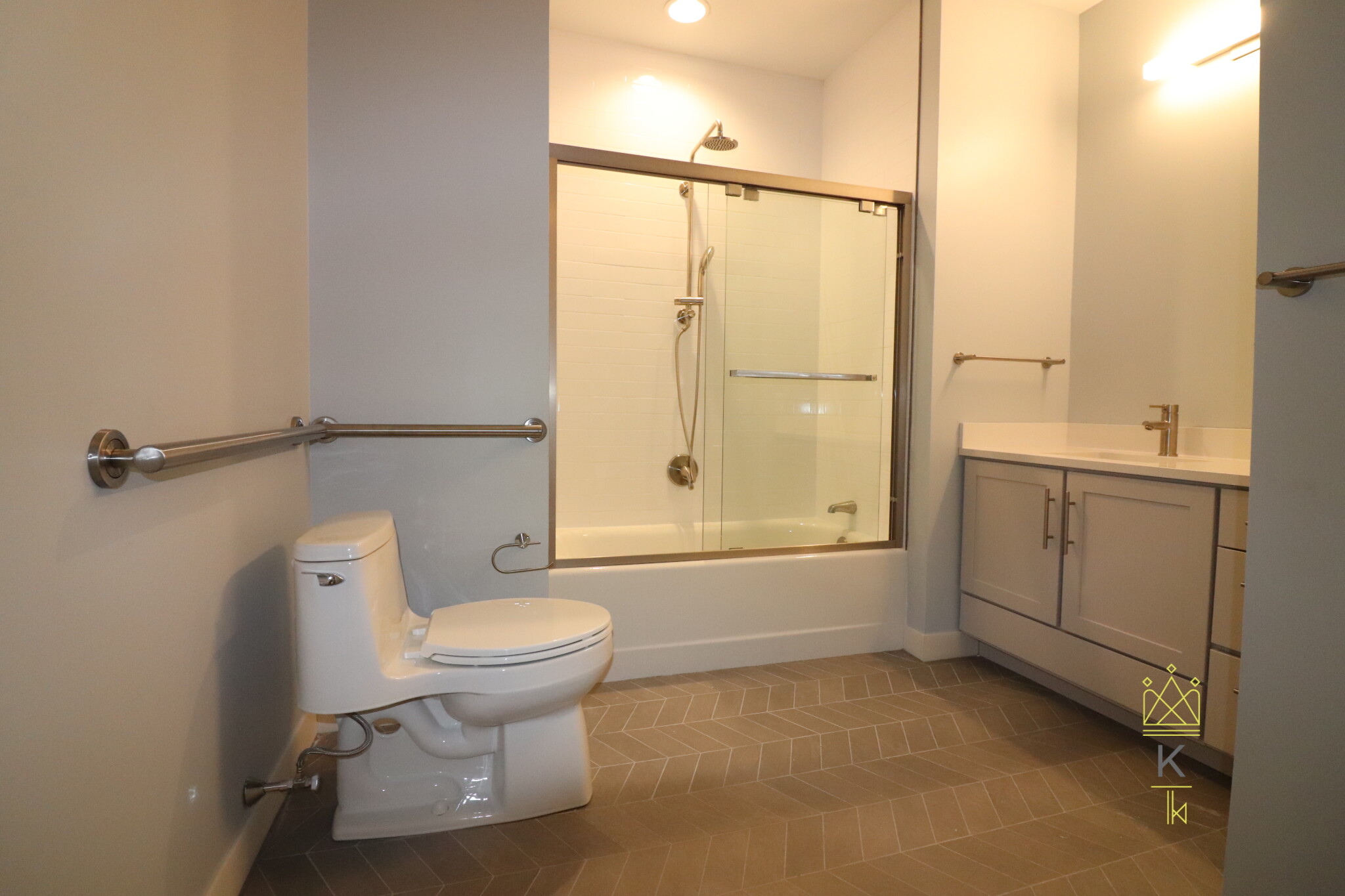 136 Babcock St, Coolidge Corner