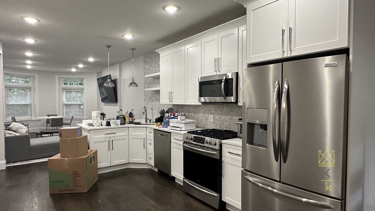 7 Strathmore, Washington Square