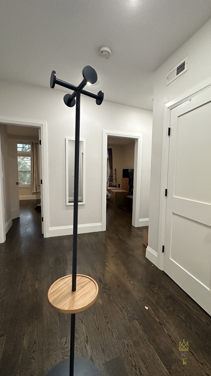 7 Strathmore, Washington Square