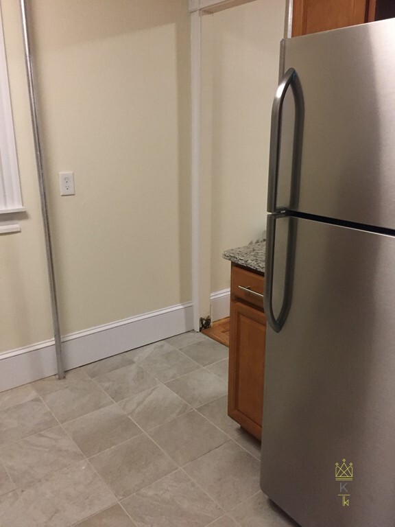 143 Freeman St, Brookline