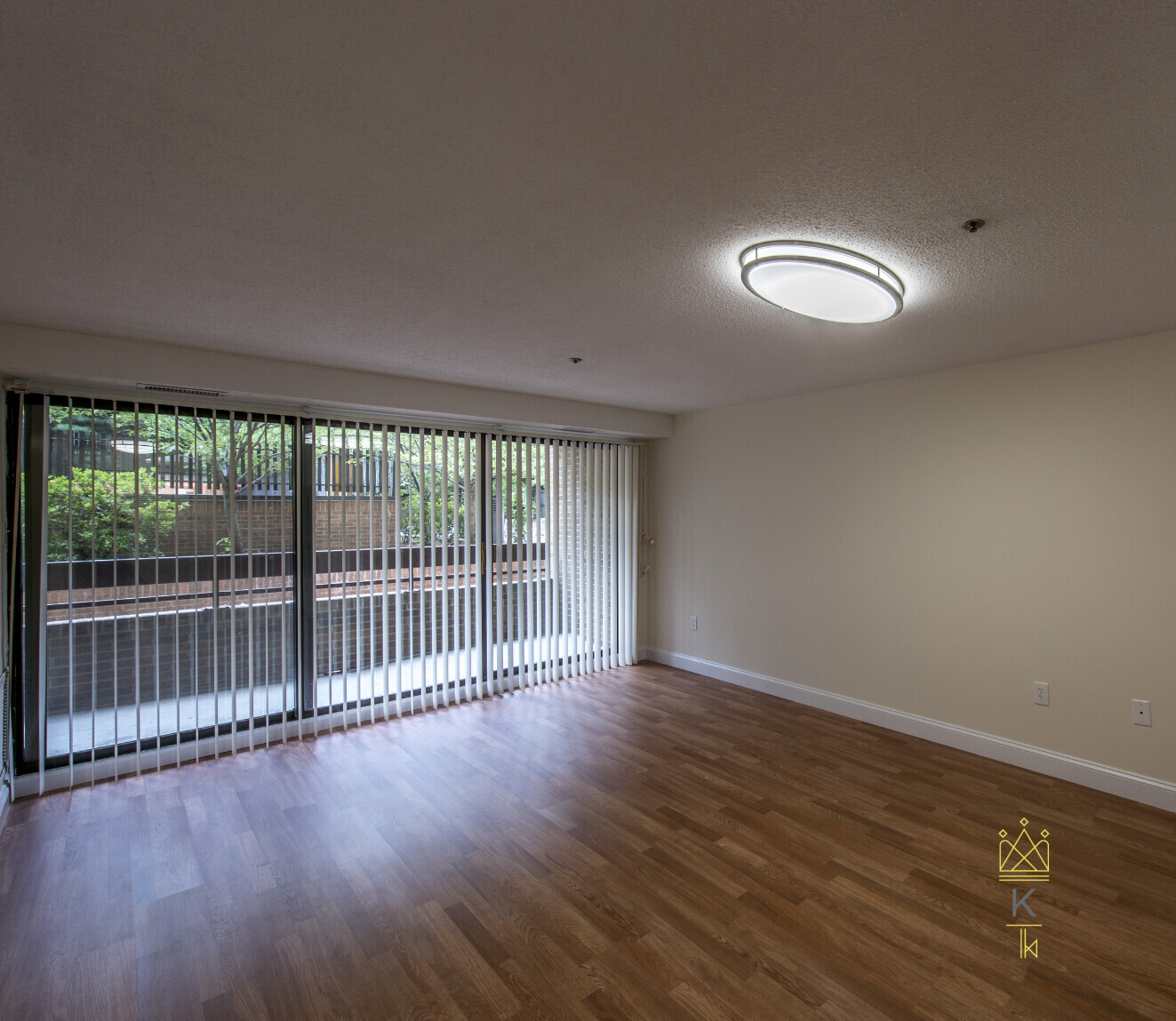 1111 Beacon St, Longwood