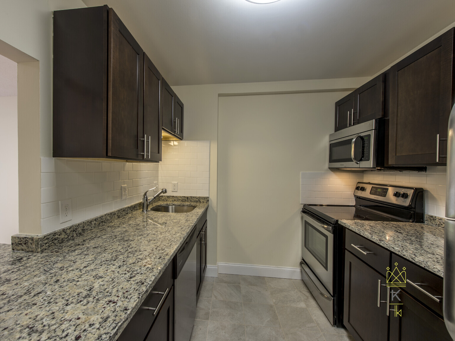 1111 Beacon St, Longwood