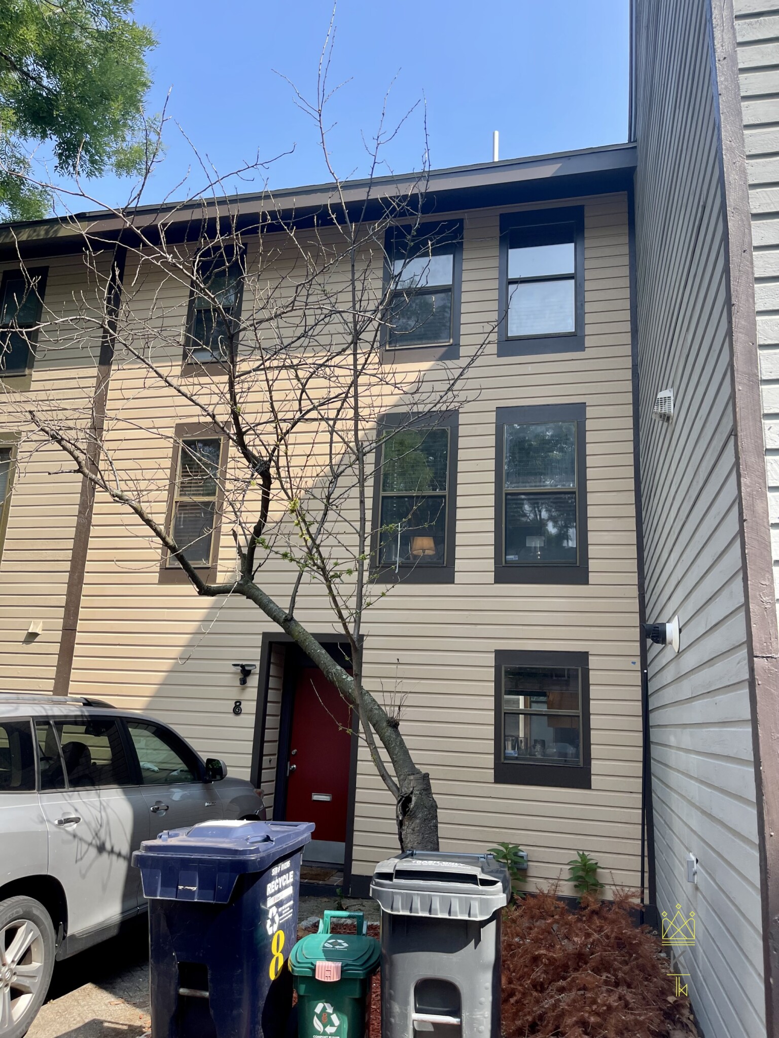 8 Lilac Ct, Kendall Square