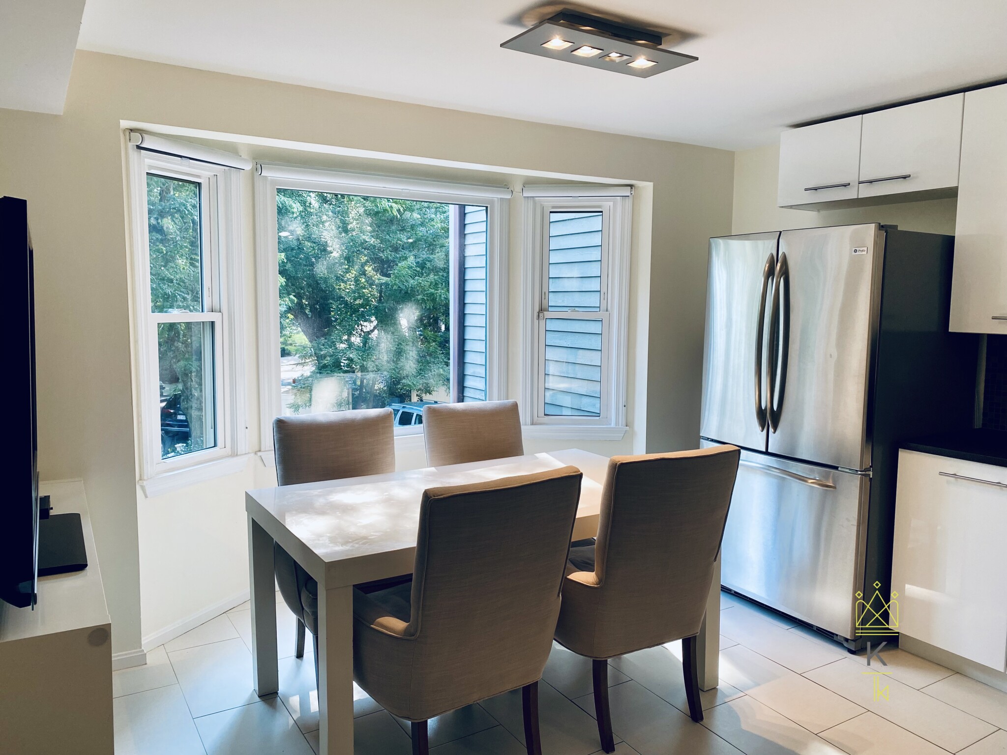 103 Beaconsfield, Washington Square