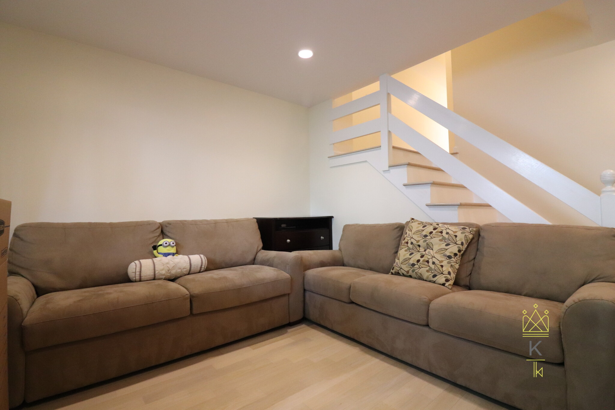 103 Beaconsfield, Washington Square