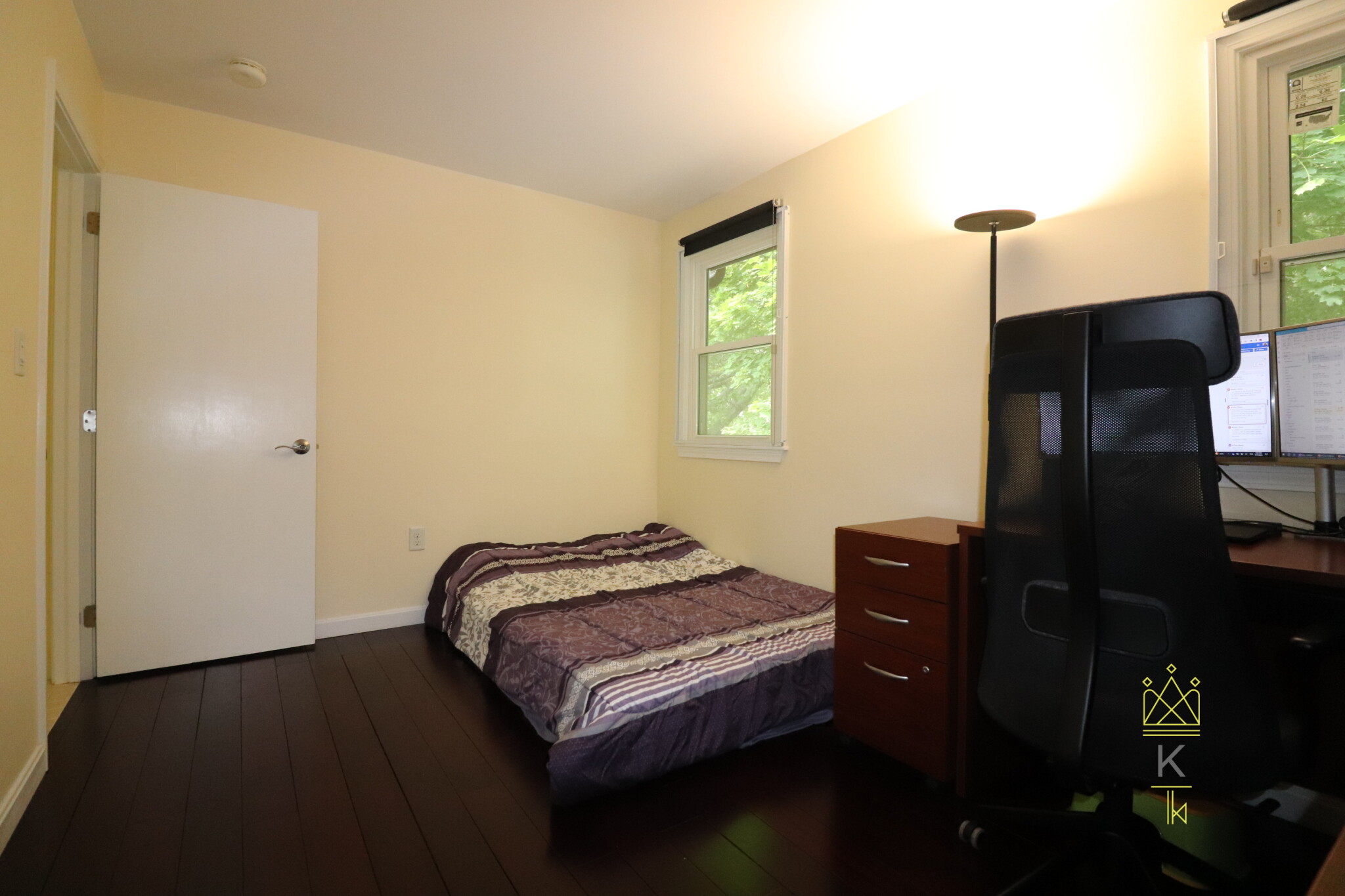 103 Beaconsfield, Washington Square