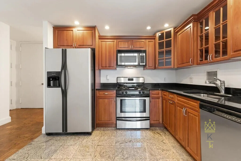 65 East India Row   Tower 2, Waterfront