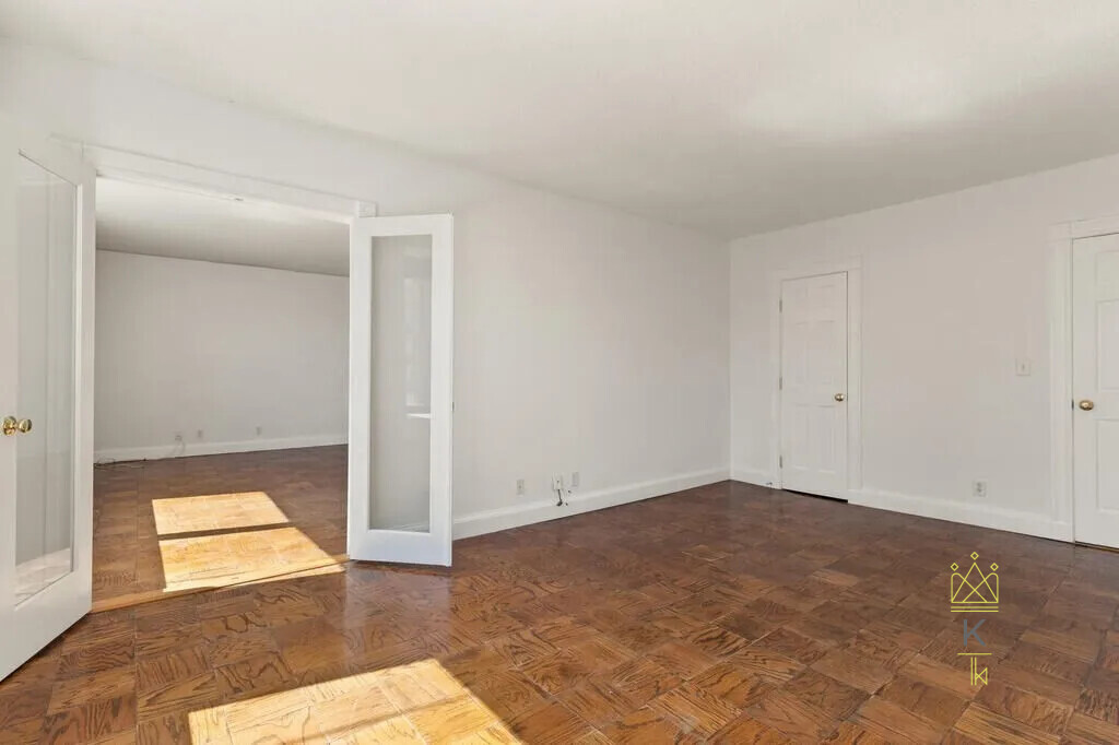 65 East India Row   Tower 2, Waterfront