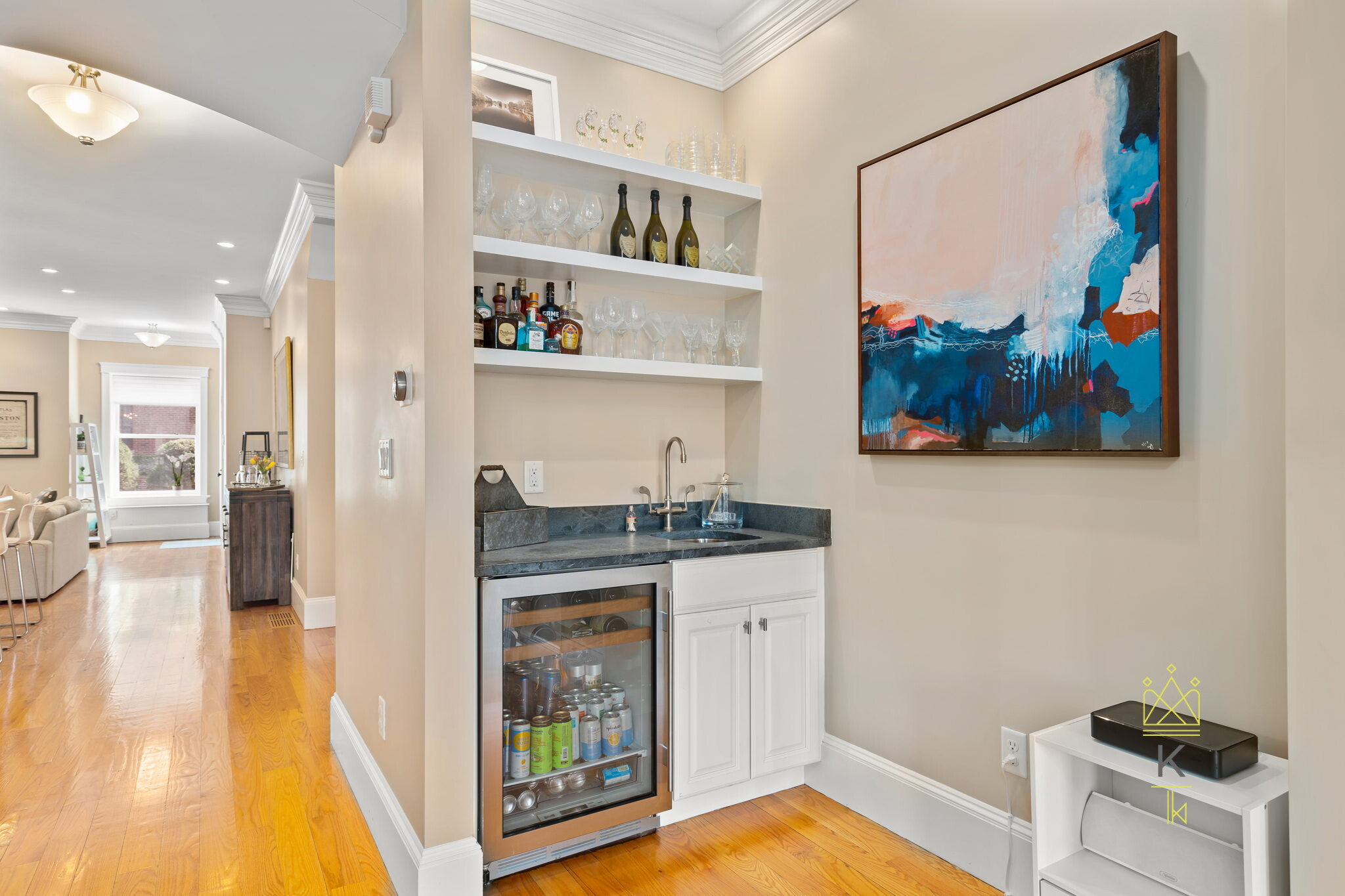 322 Tappan St, Washington Square