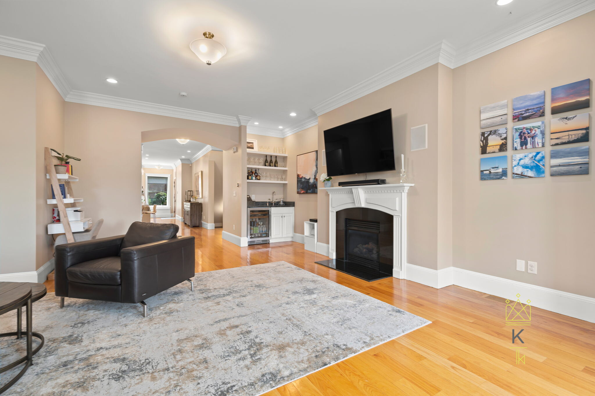 322 Tappan St, Washington Square