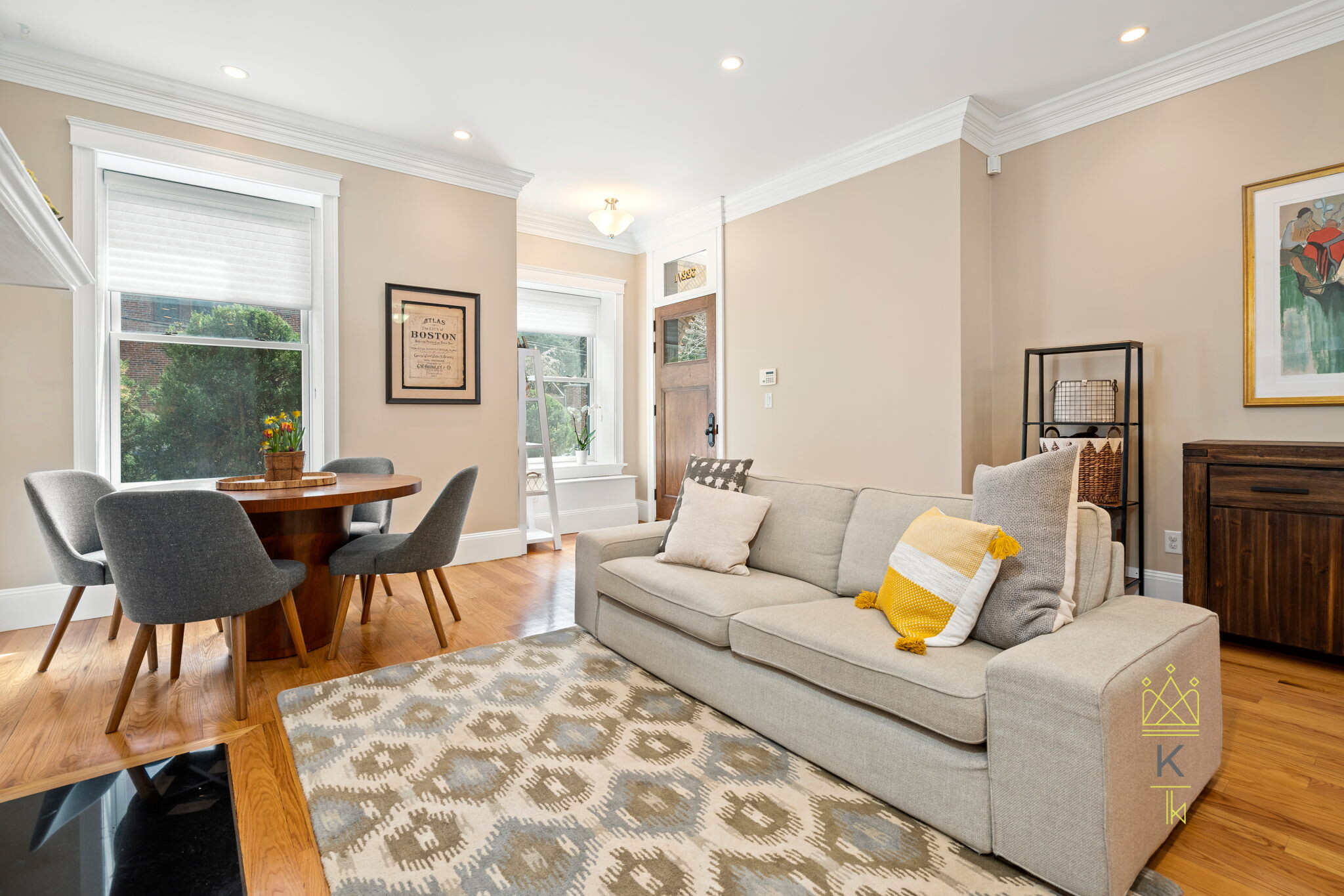 322 Tappan St, Washington Square