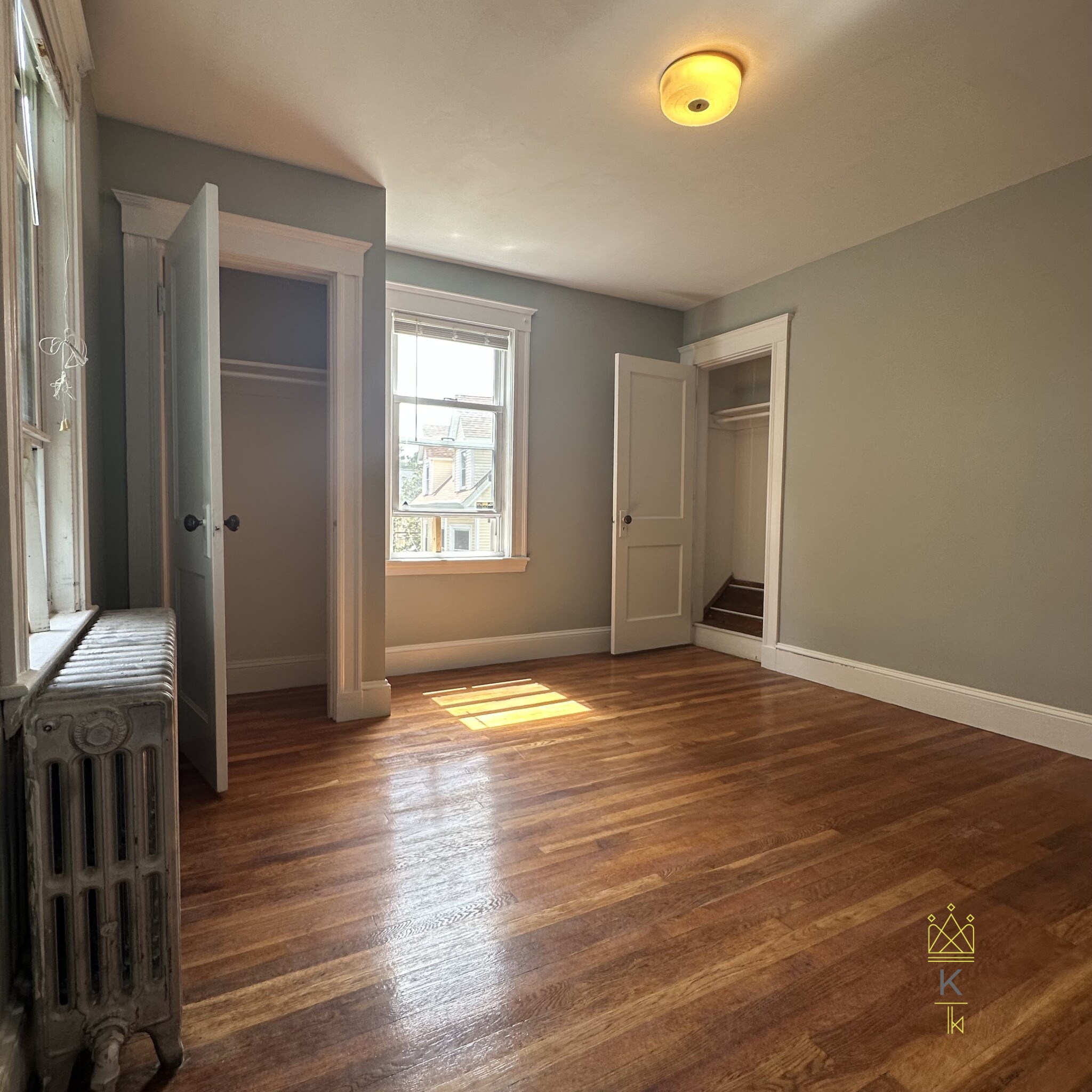 209 Aspinwall Ave, Longwood