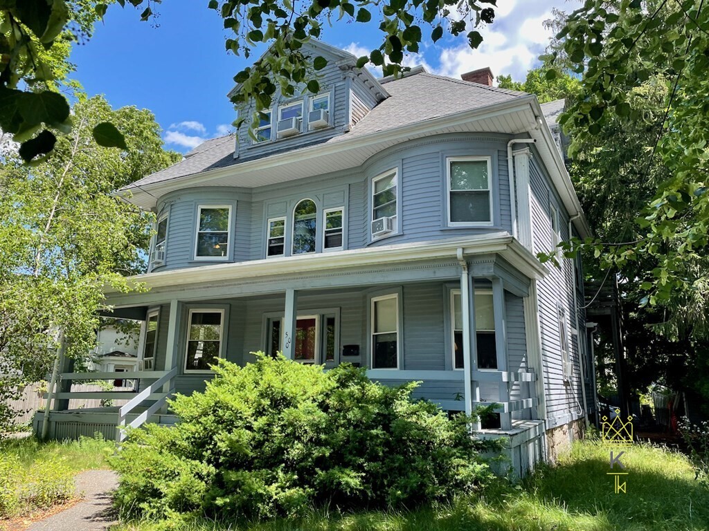 500 Centre St, Newton Corner