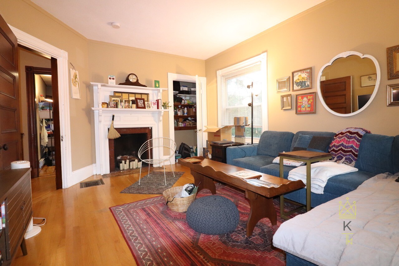 500 Centre St, Newton Corner