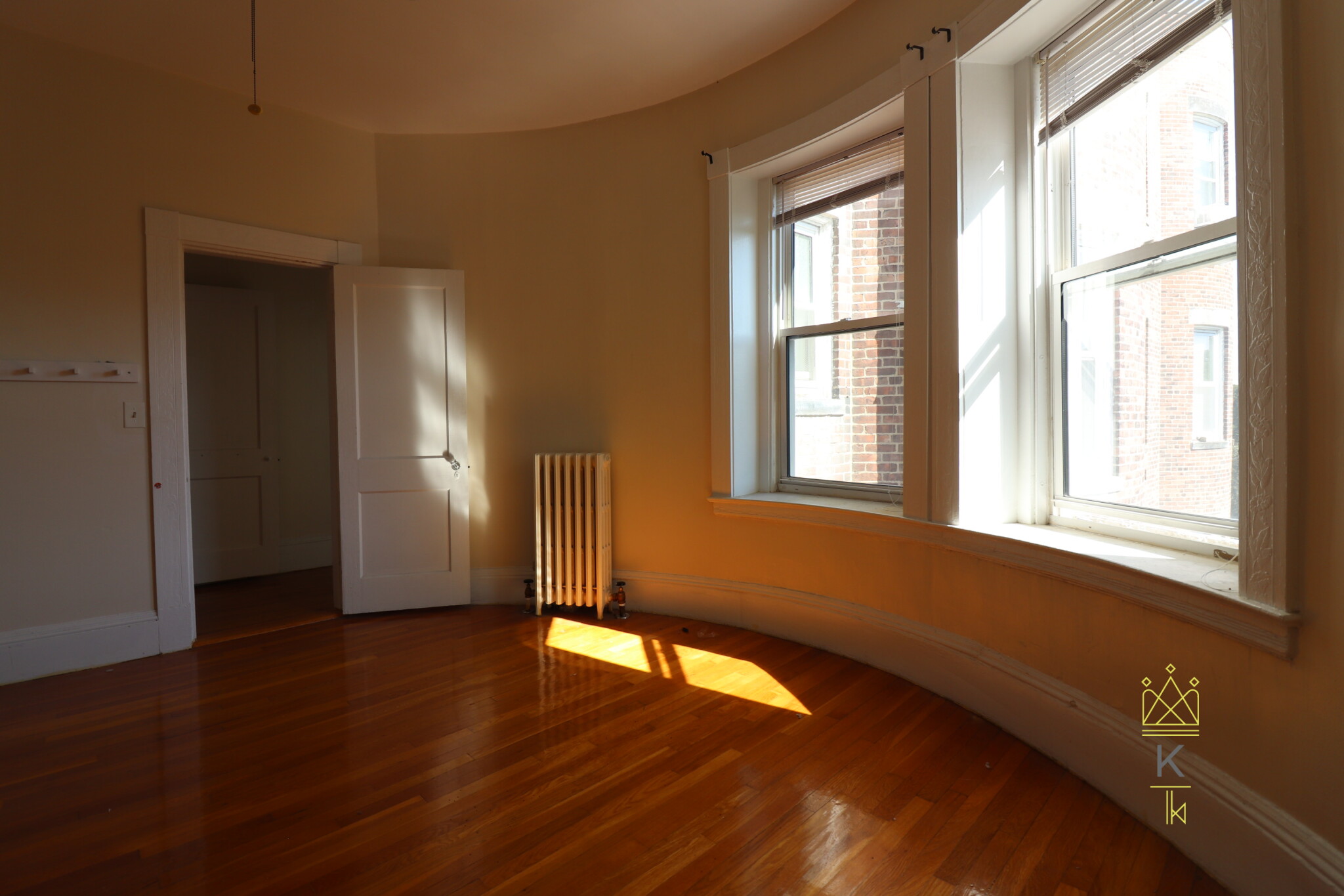 1477 Beacon St, Coolidge Corner