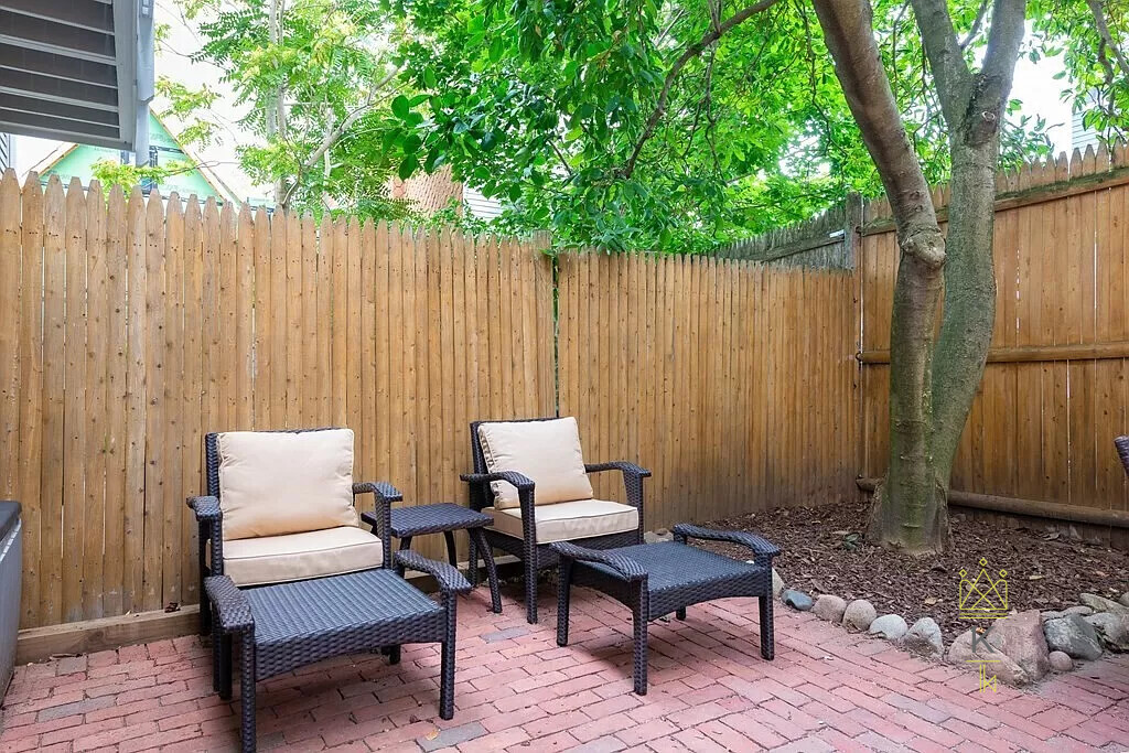 216 Hurley St, East Cambridge