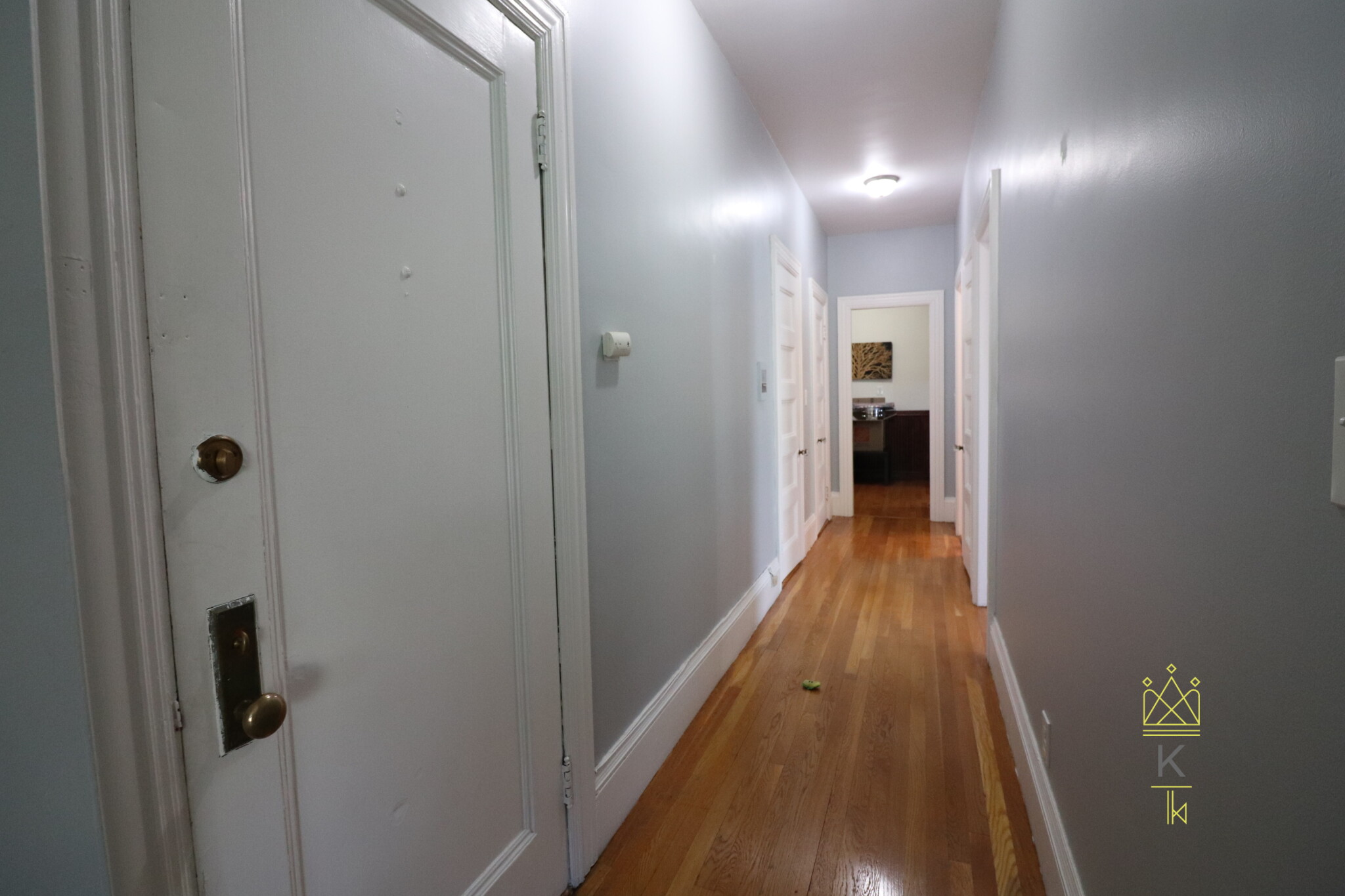 1569 Beacon St, Washington Square