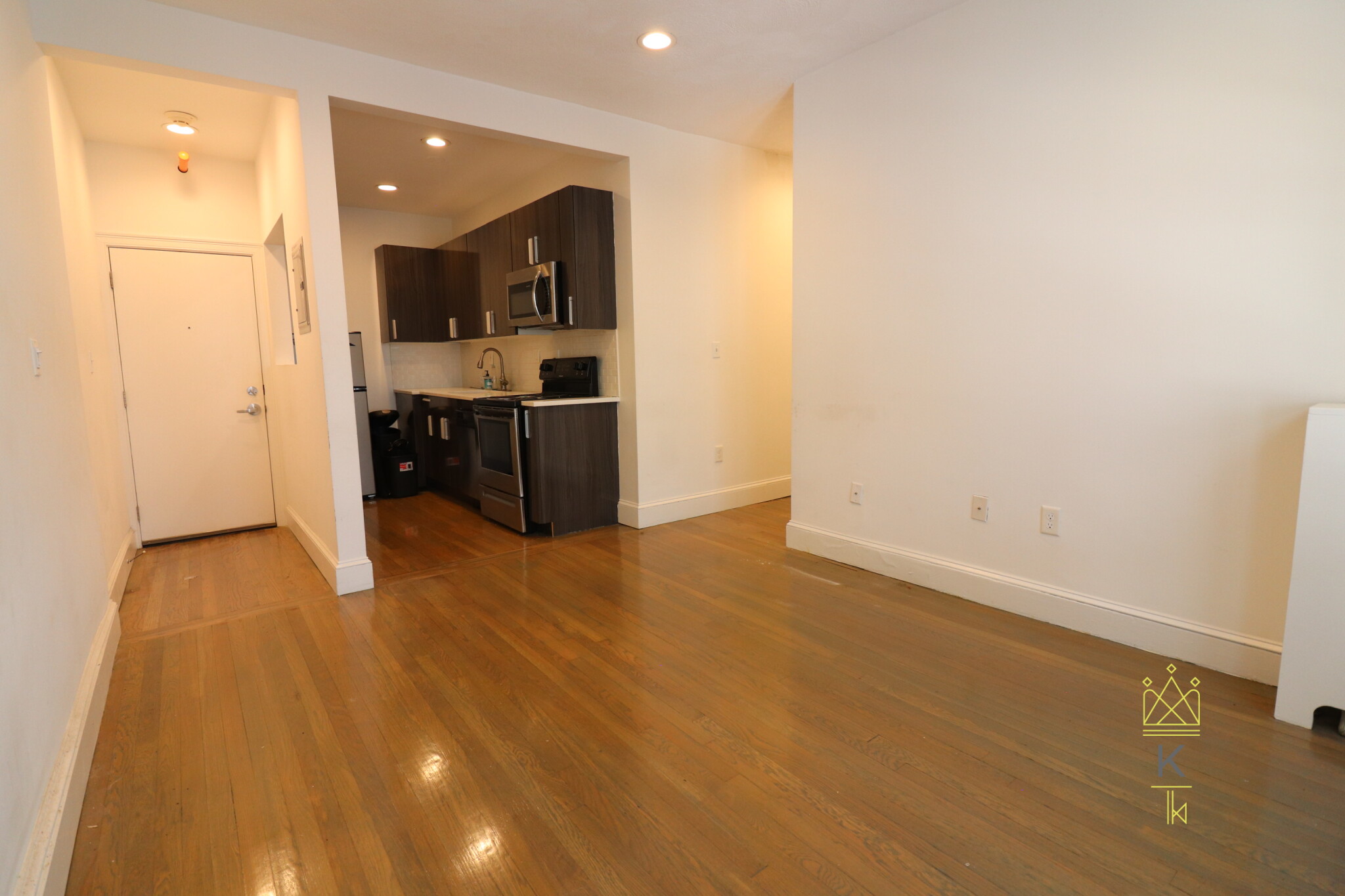 11 Peterborough St, Fenway