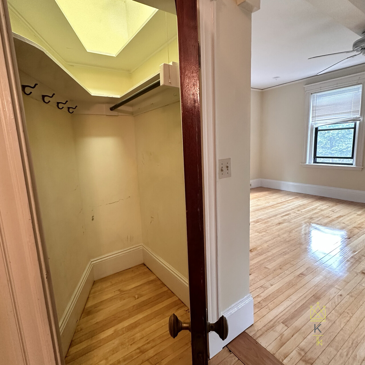 1100 Beacon St, Coolidge Corner