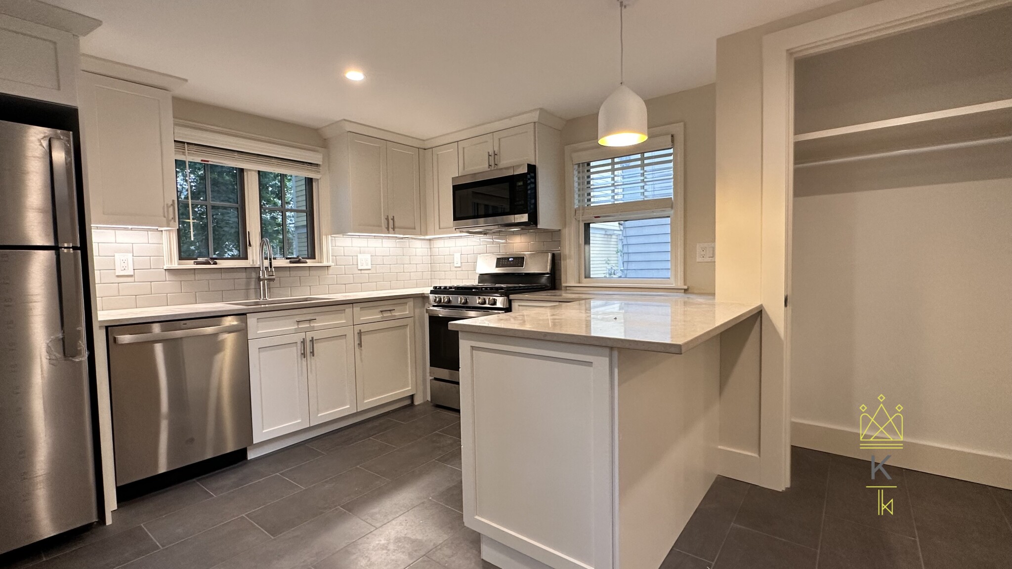 550 Franklin St, Riverside