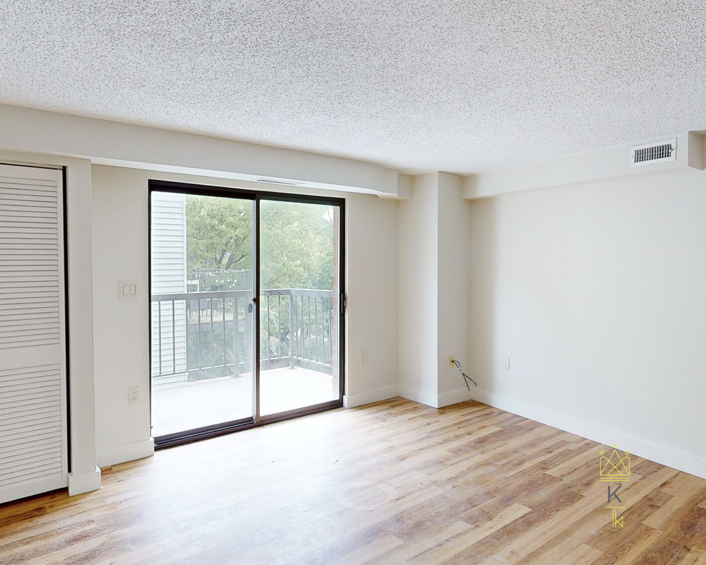 16 Elmer St, Riverside