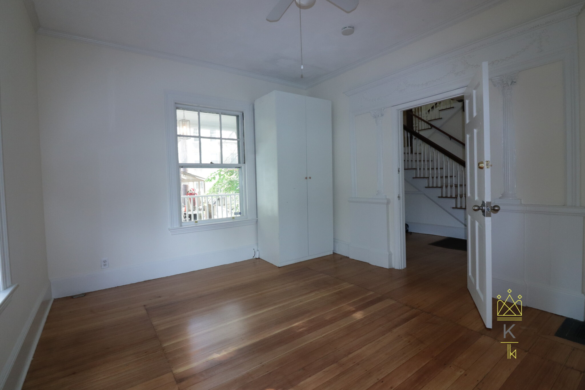 12 Braemore Rd, Brighton