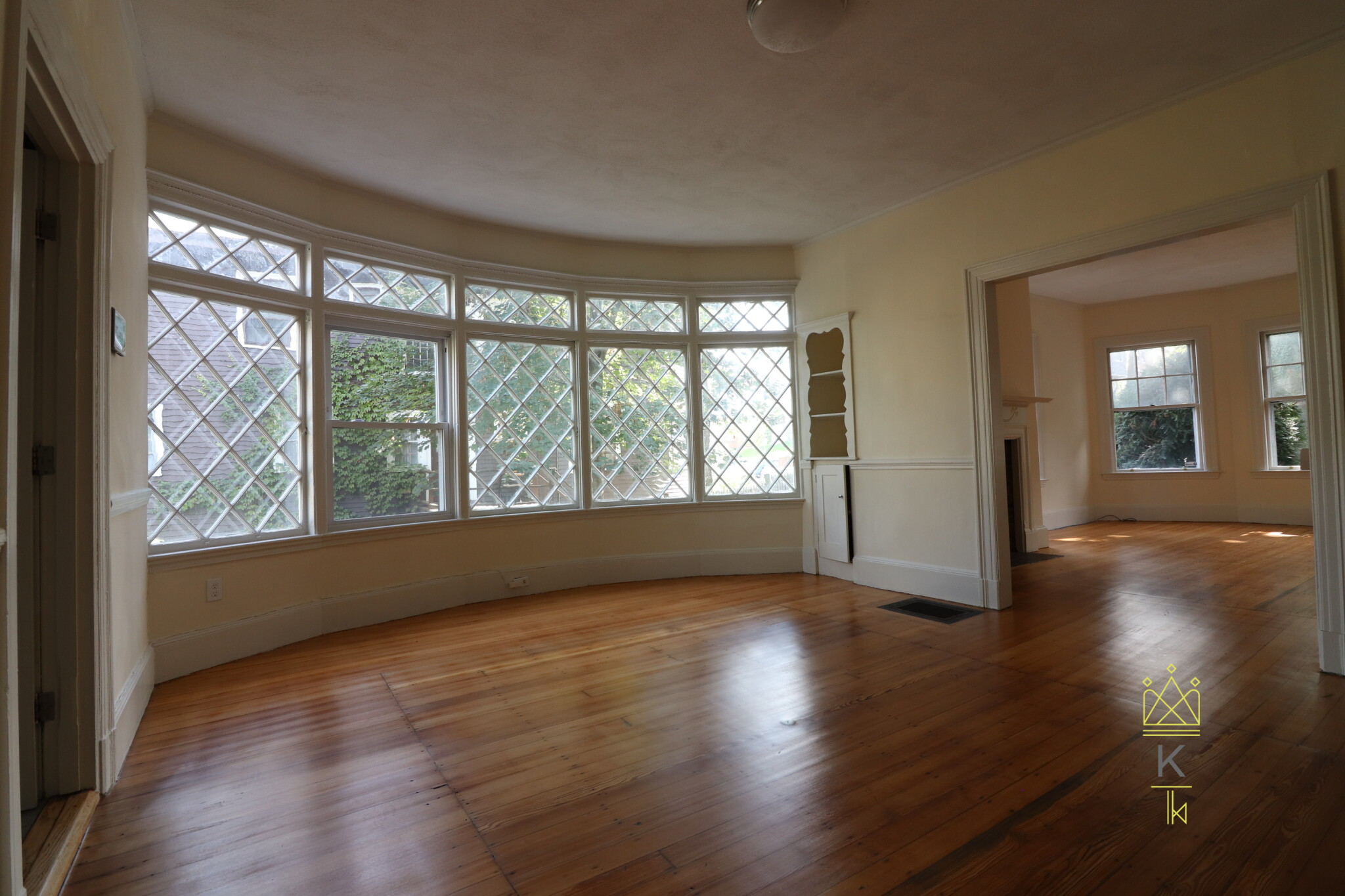 12 Braemore Rd, Brighton