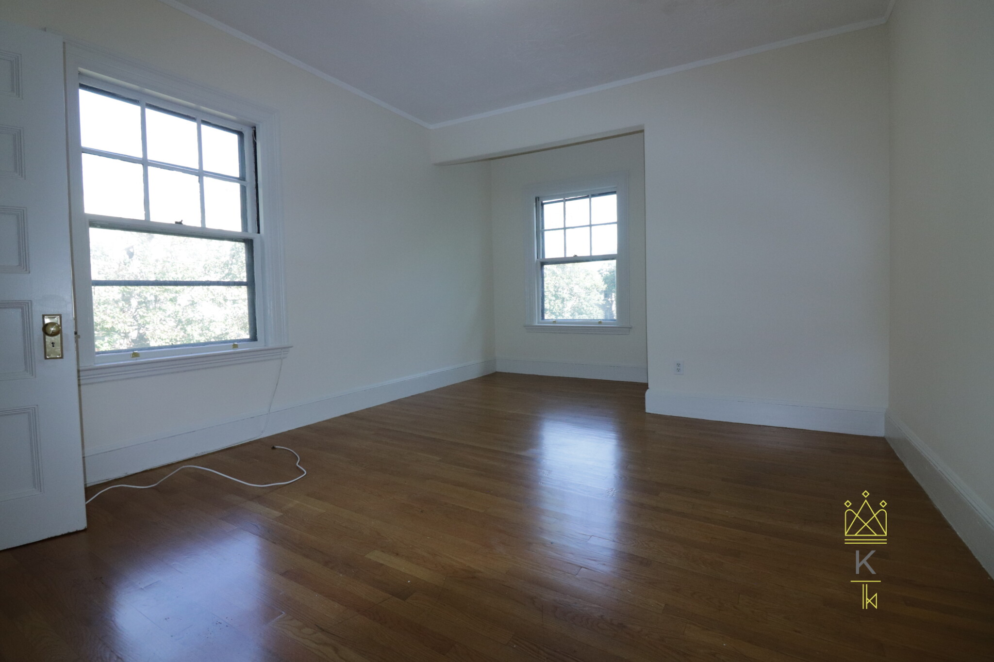 12 Braemore Rd, Brighton