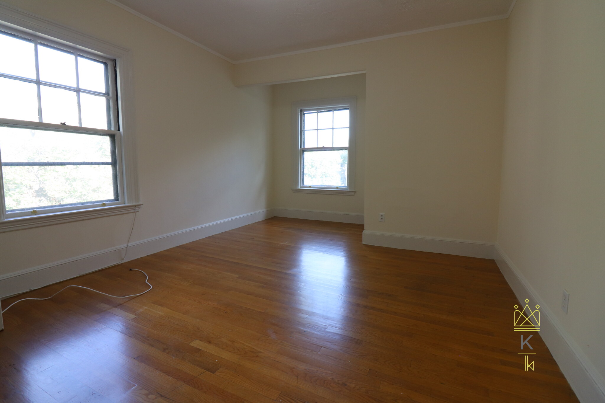 12 Braemore Rd, Brighton