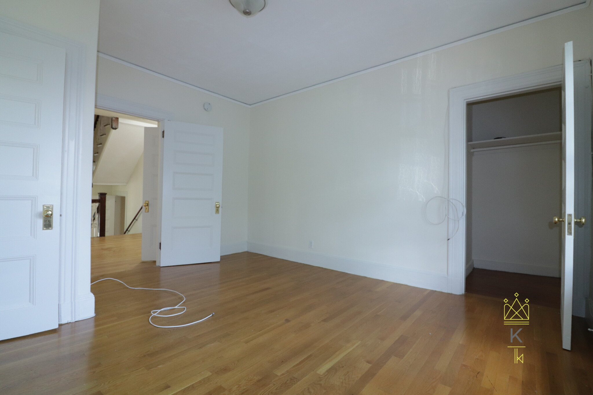 12 Braemore Rd, Brighton