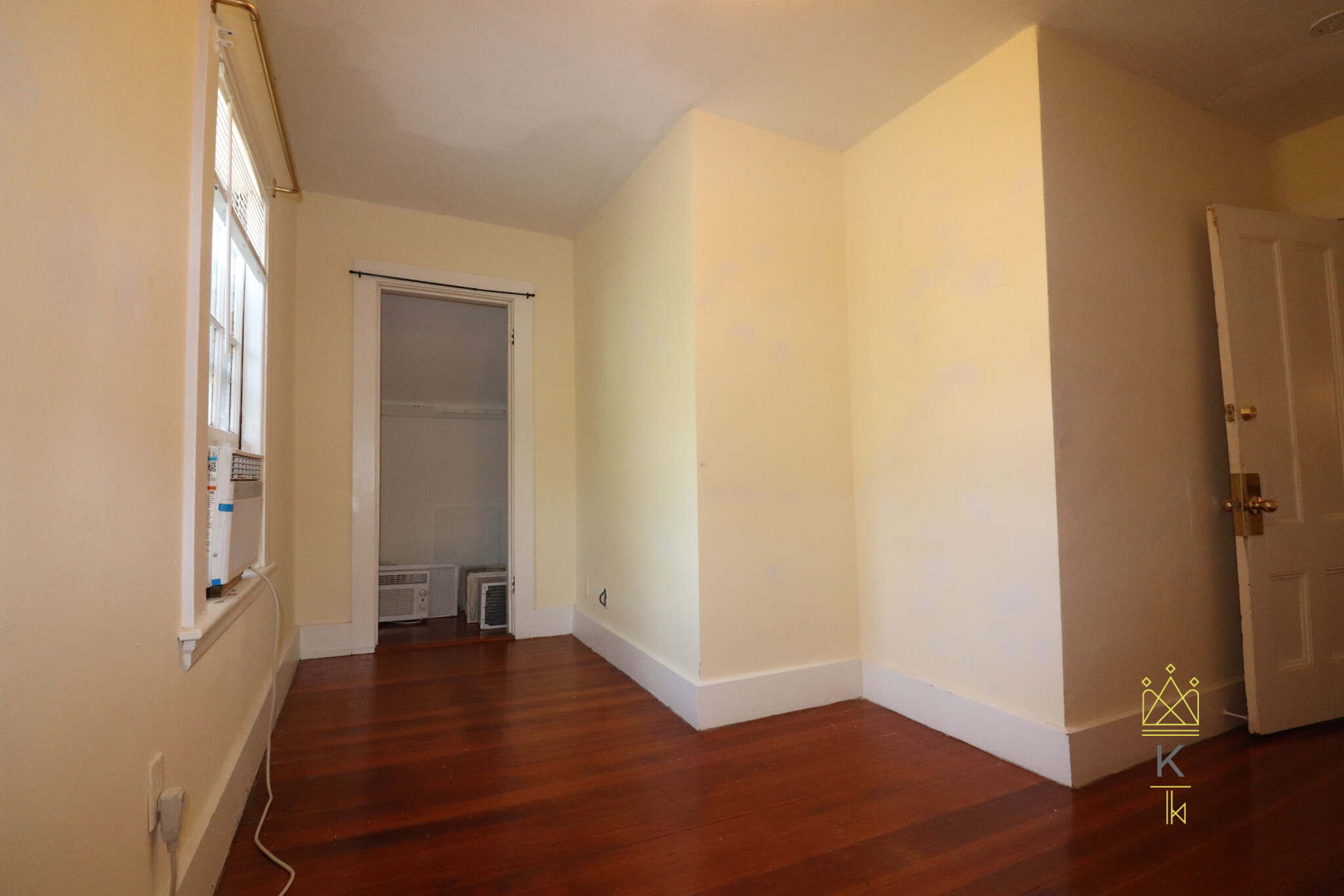 12 Braemore Rd, Brighton