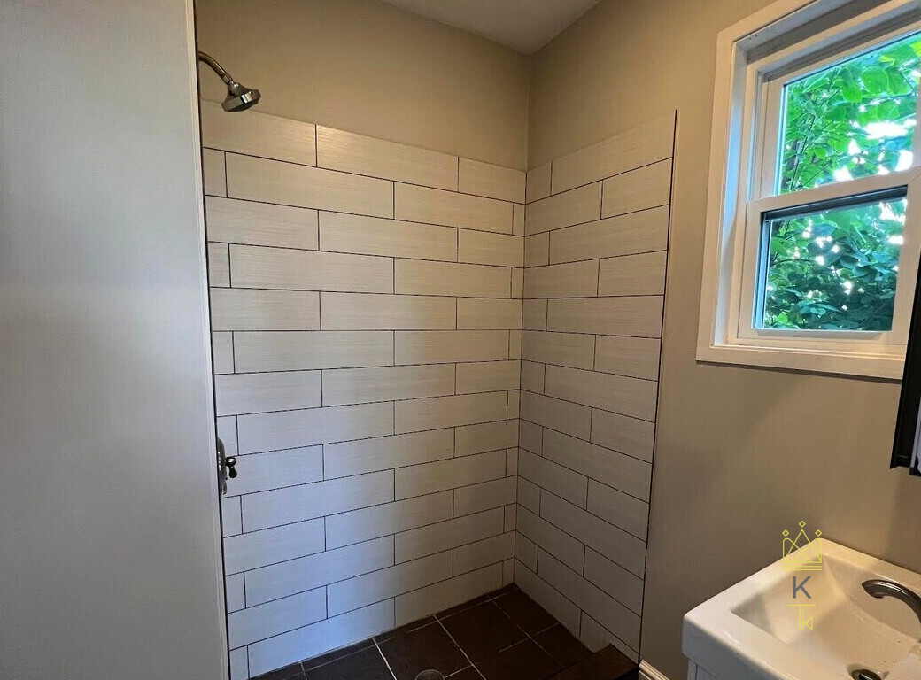 13 Pleasant St, Central Square