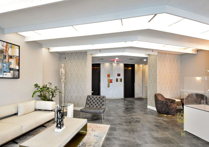 1530 Beacon St, Coolidge Corner