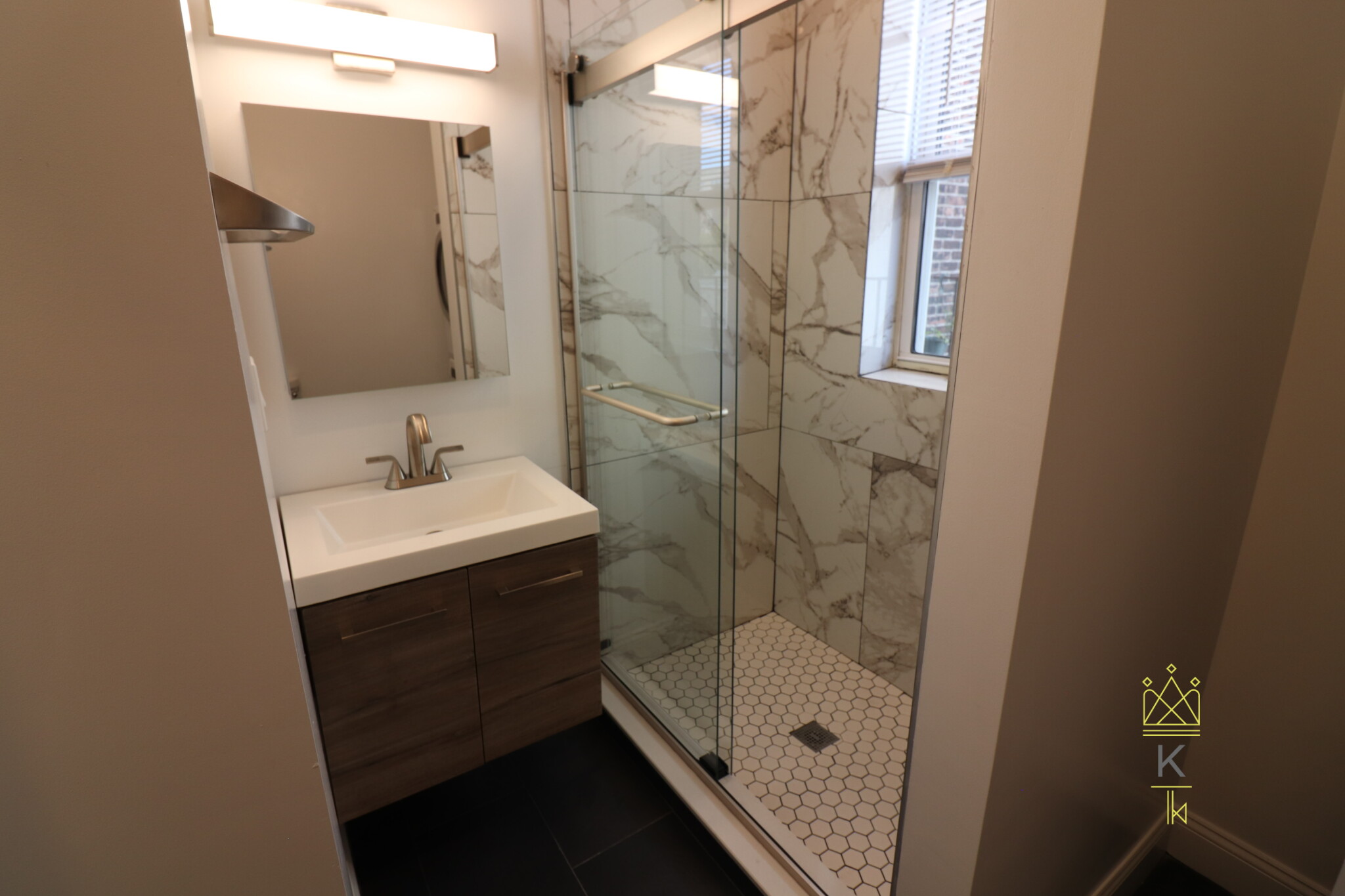 120 Peterborough St, Fenway