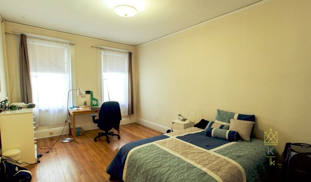 44 Longwood Ave, Coolidge Corner