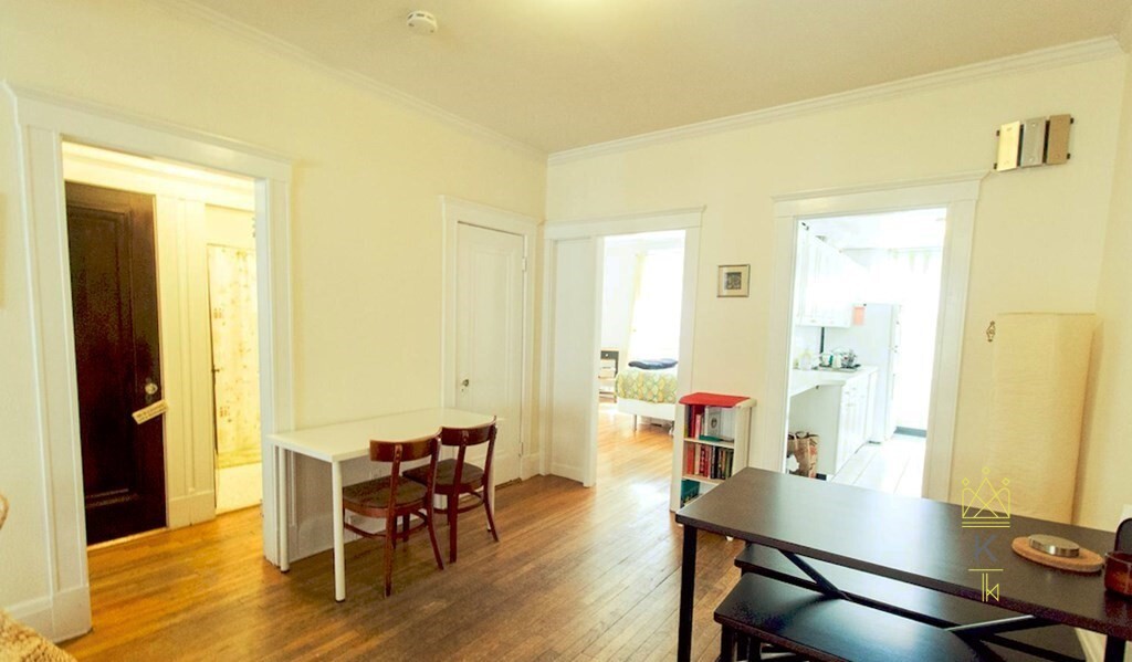 44 Longwood Ave, Coolidge Corner