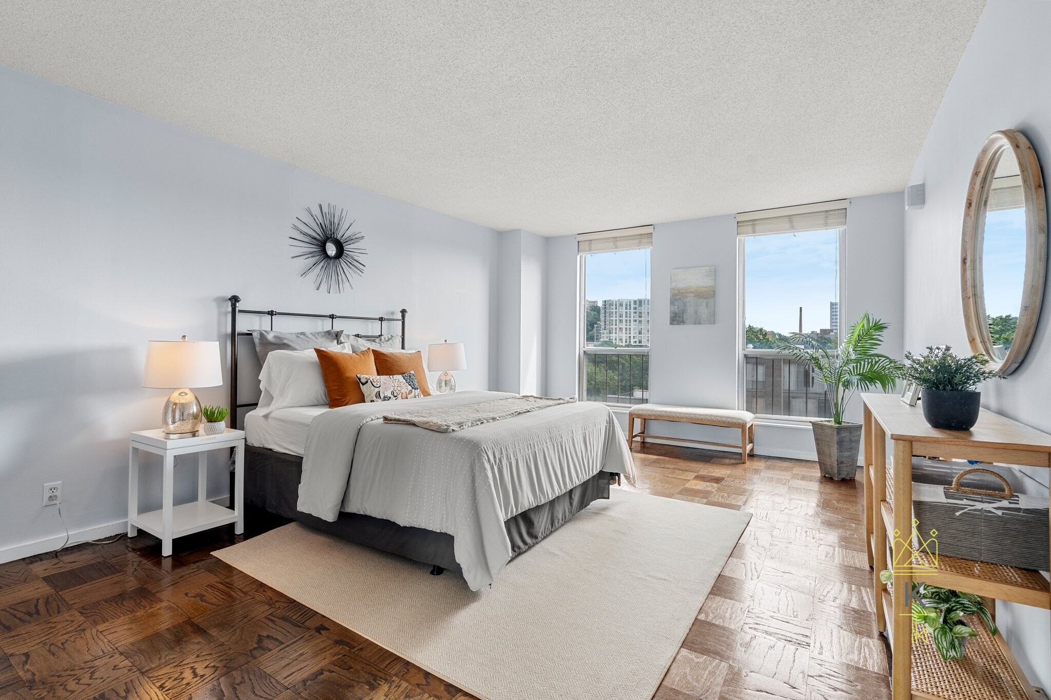 99 Pond Ave, Brookline Village