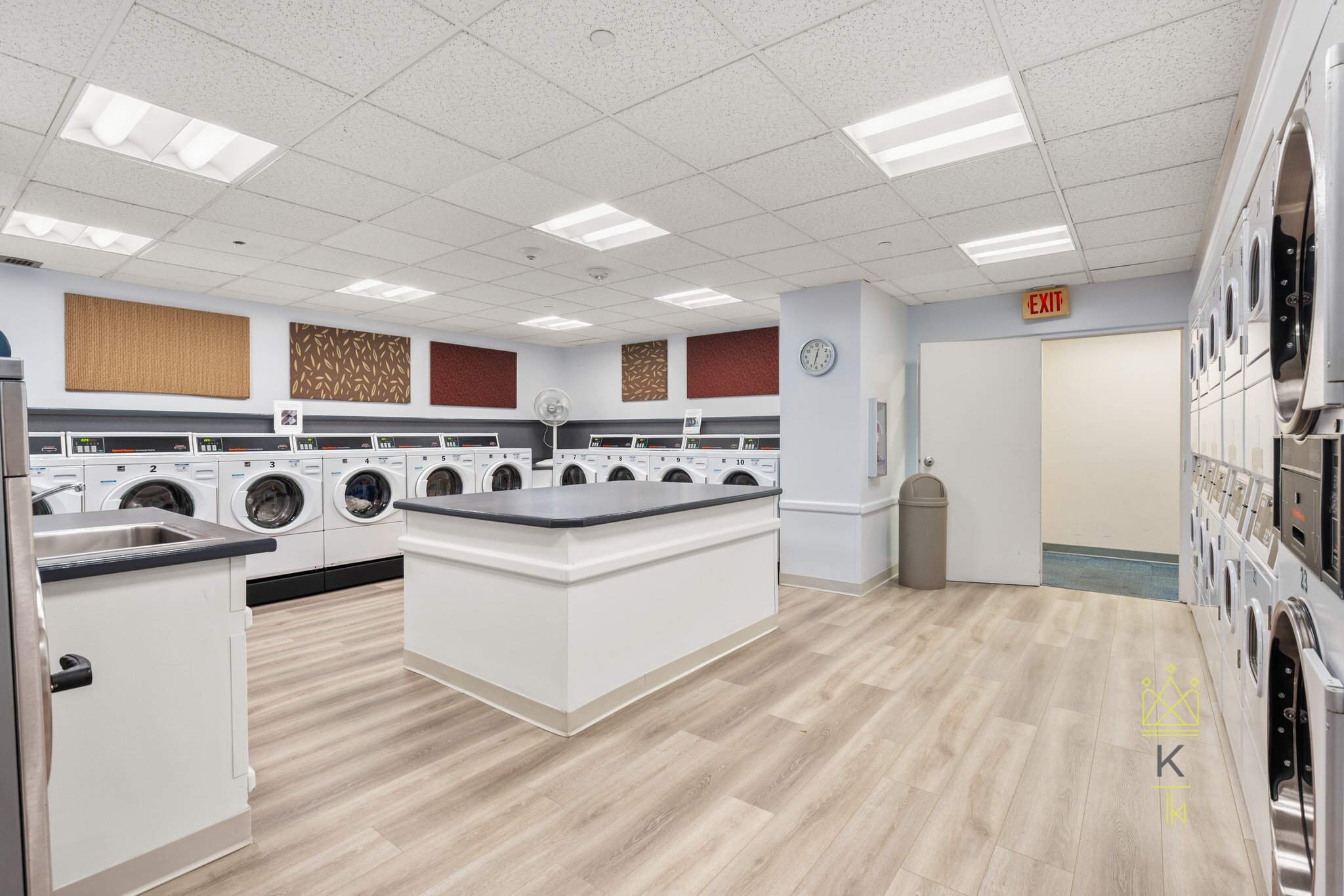 99 Pond Ave, Brookline Village