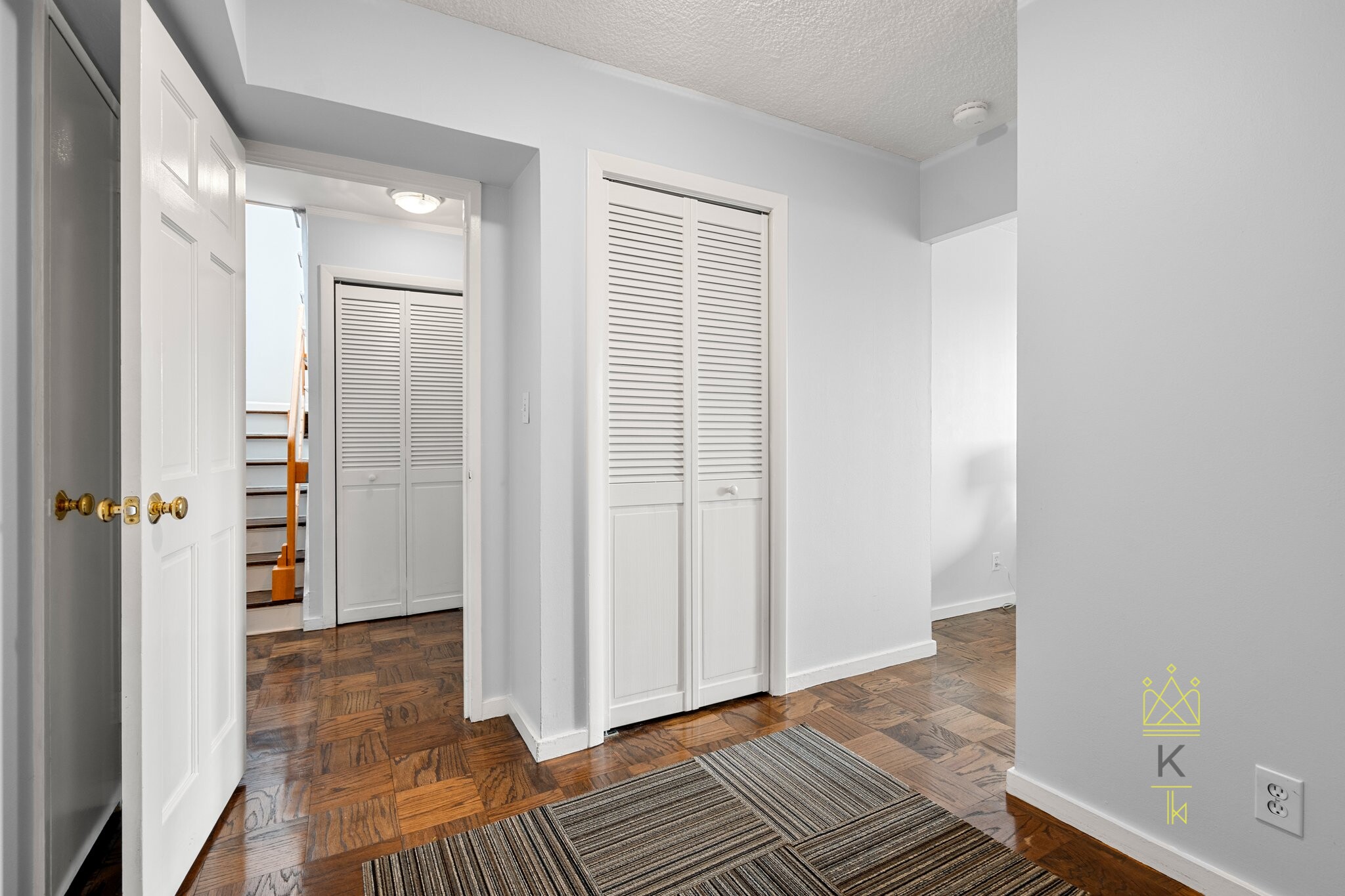 99 Pond Ave, Brookline Village