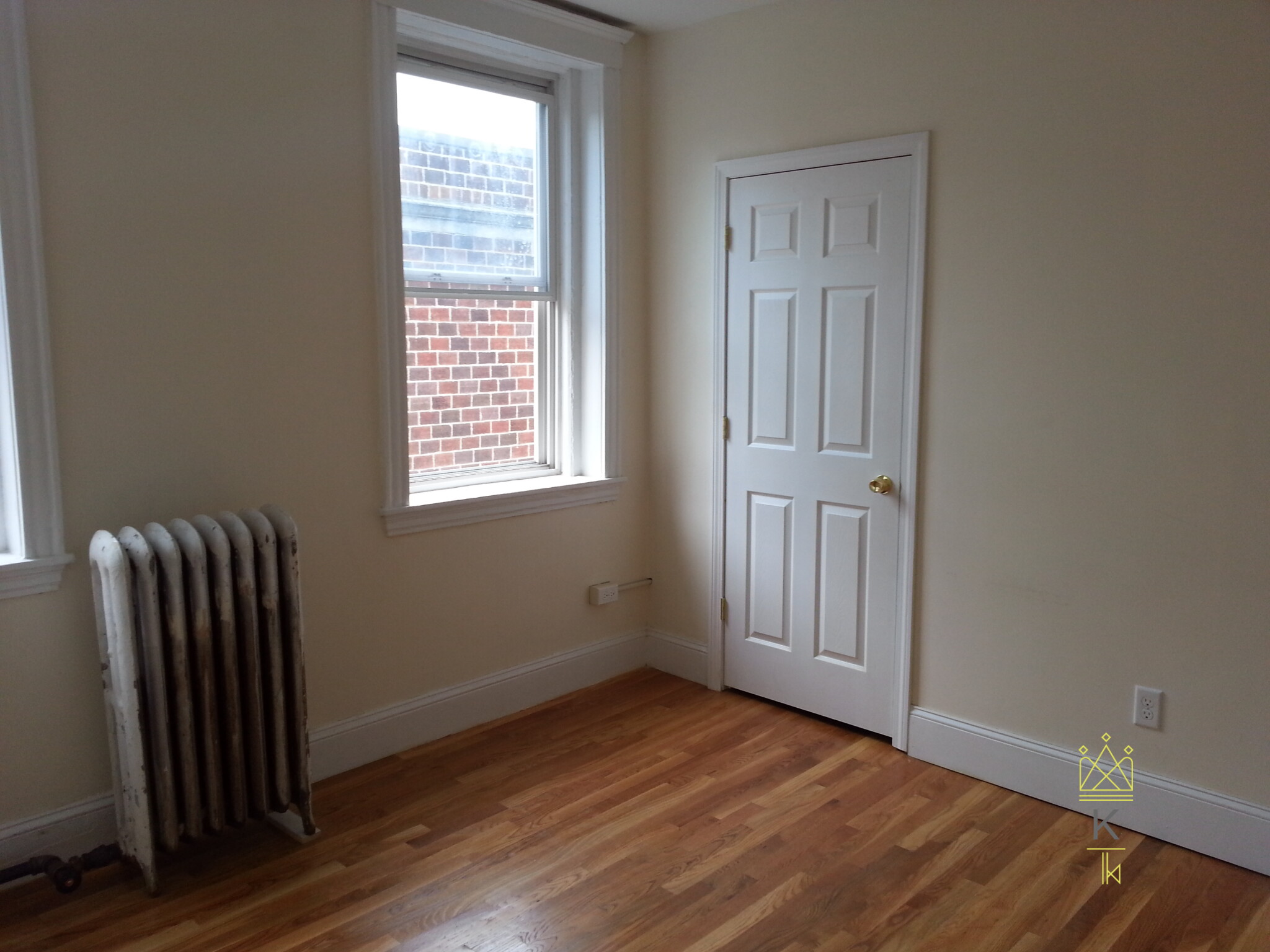 62 Egmont St, Coolidge Corner