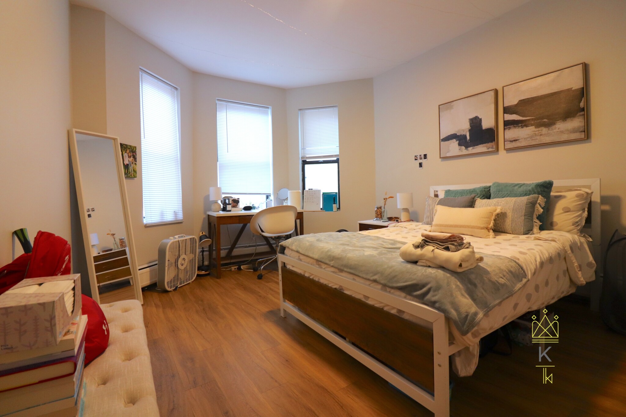 833 Beacon St, Fenway