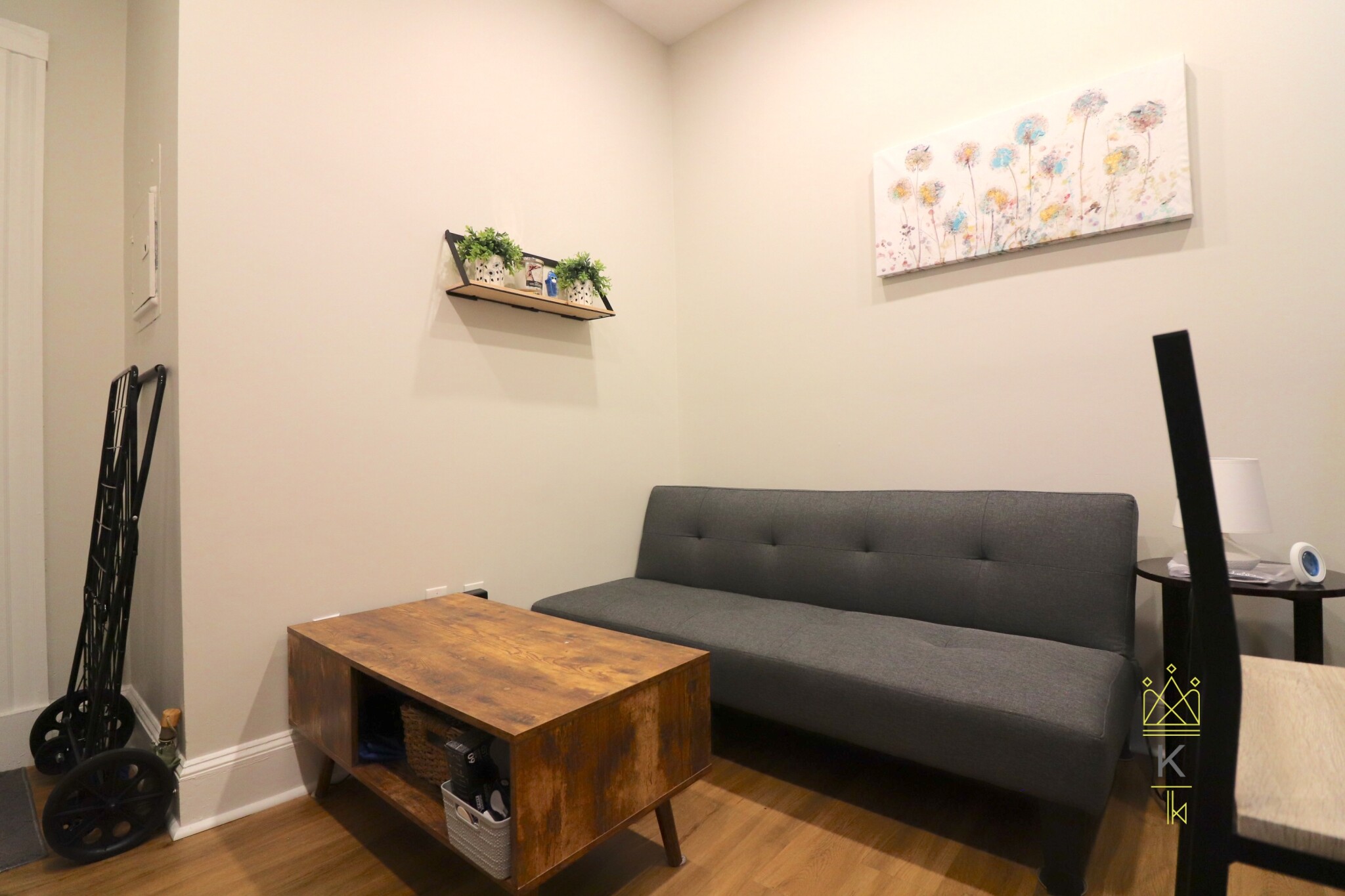 833 Beacon St, Fenway