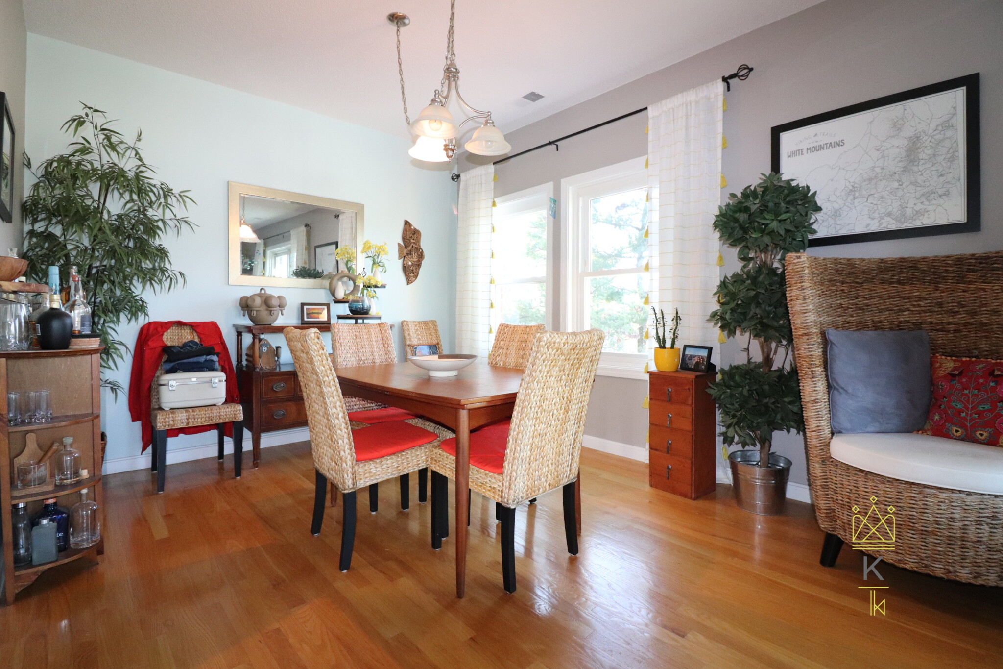 2456 Massachusetts Ave, North Cambridge